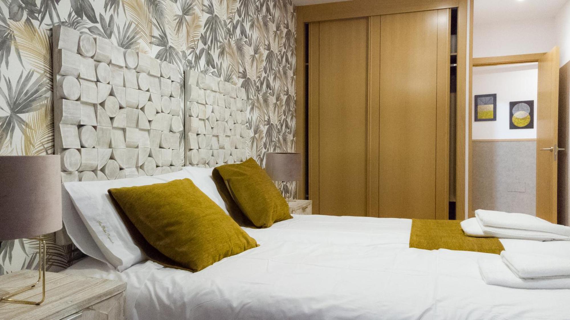 Apartamentos San Pedro Regalado Valladolid Dış mekan fotoğraf