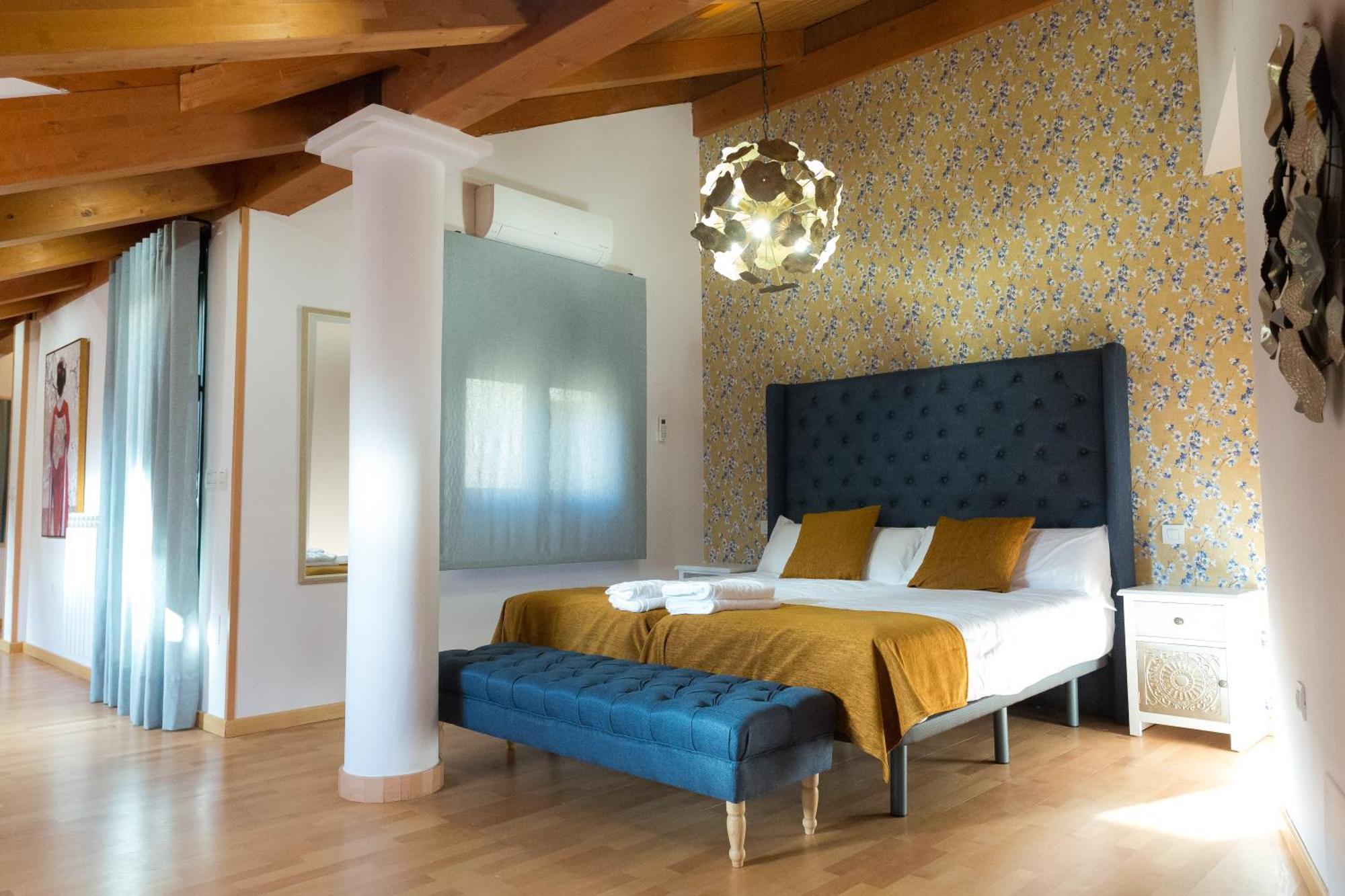 Apartamentos San Pedro Regalado Valladolid Dış mekan fotoğraf