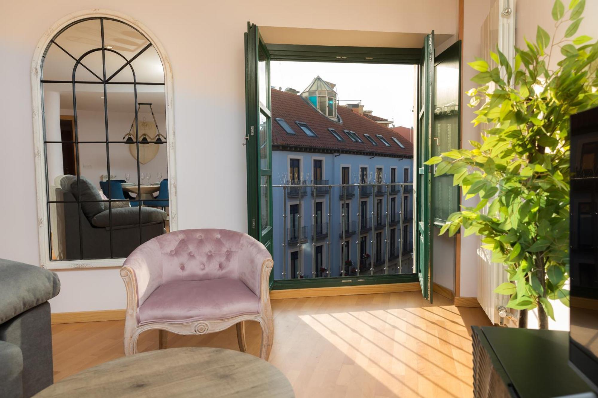Apartamentos San Pedro Regalado Valladolid Dış mekan fotoğraf